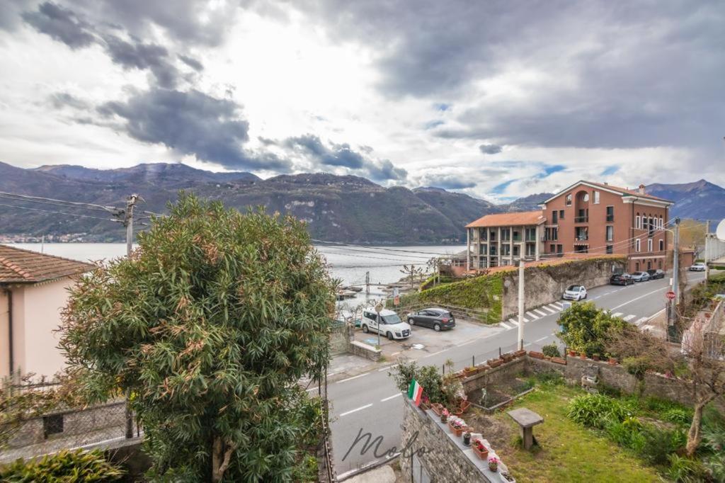 -Appartamento Il Molo- A Due Passi Del Lago เลียร์นา ภายนอก รูปภาพ